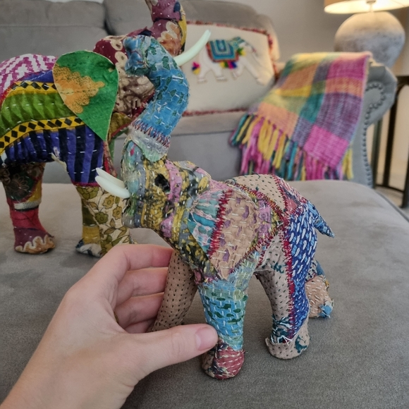 Boho Elephant set of 2 Pattern Fabric Material mother and baby Decor - Picture 8 of 9